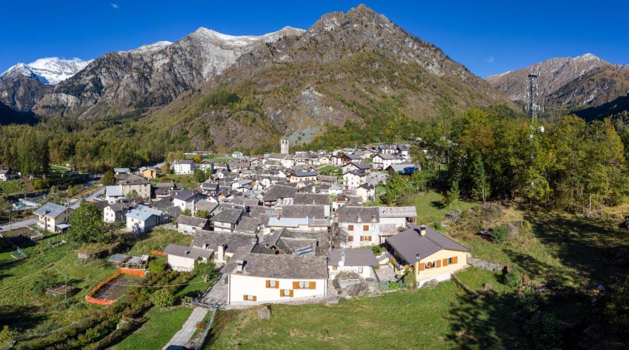 Cariel Lägenhet Antronapiana Exteriör bild