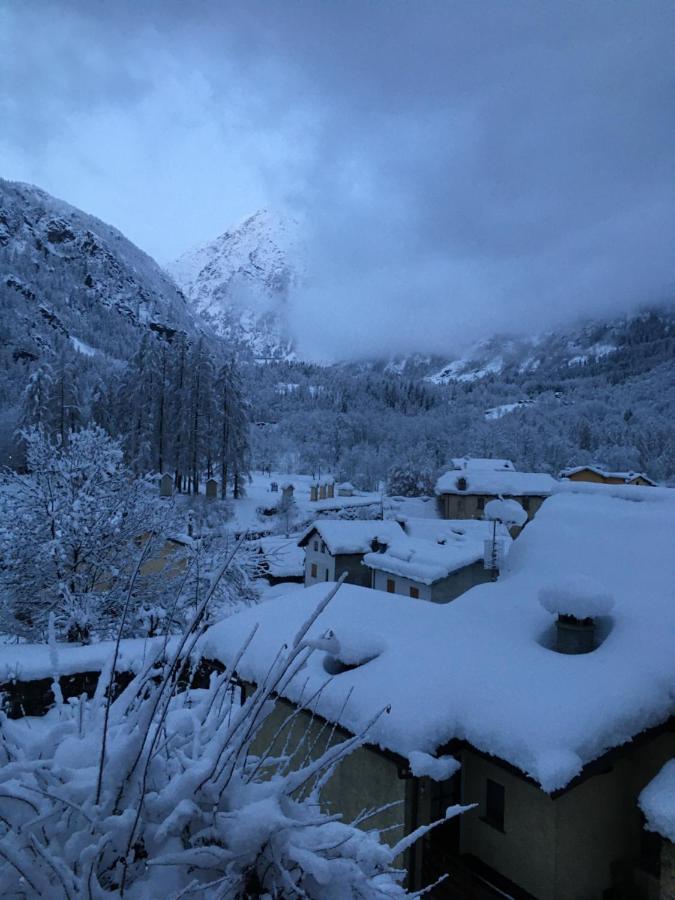 Cariel Lägenhet Antronapiana Exteriör bild